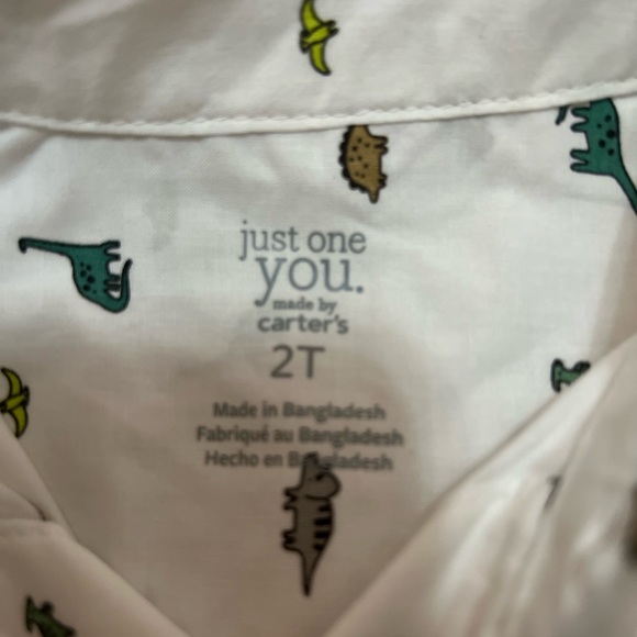 Carters Short Sleeve Dino Button Down Shirt with Shorts 2T - Picture 3 of 3